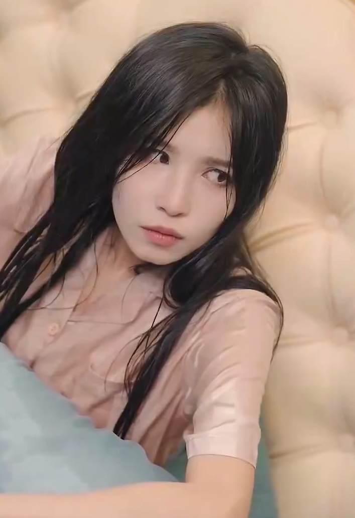 身體互換后首富老公每天替我受虐